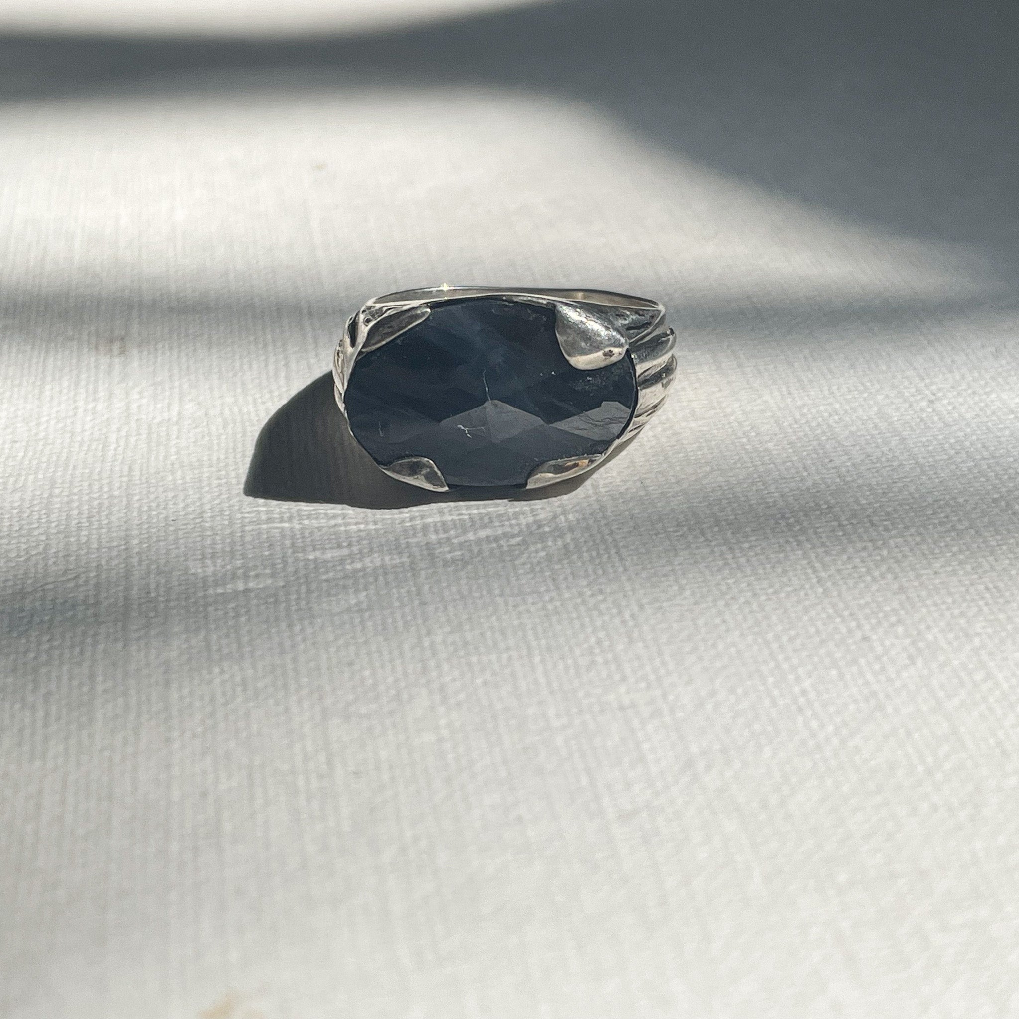 DRAGONFLY RING