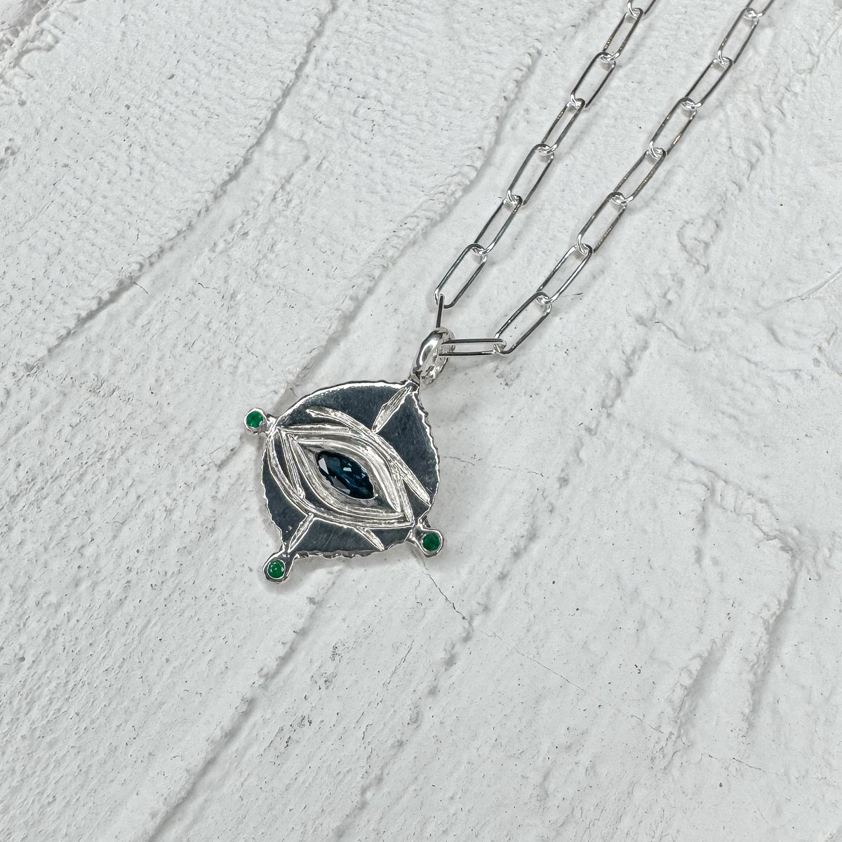 Blue Eye Necklace – Wahidon