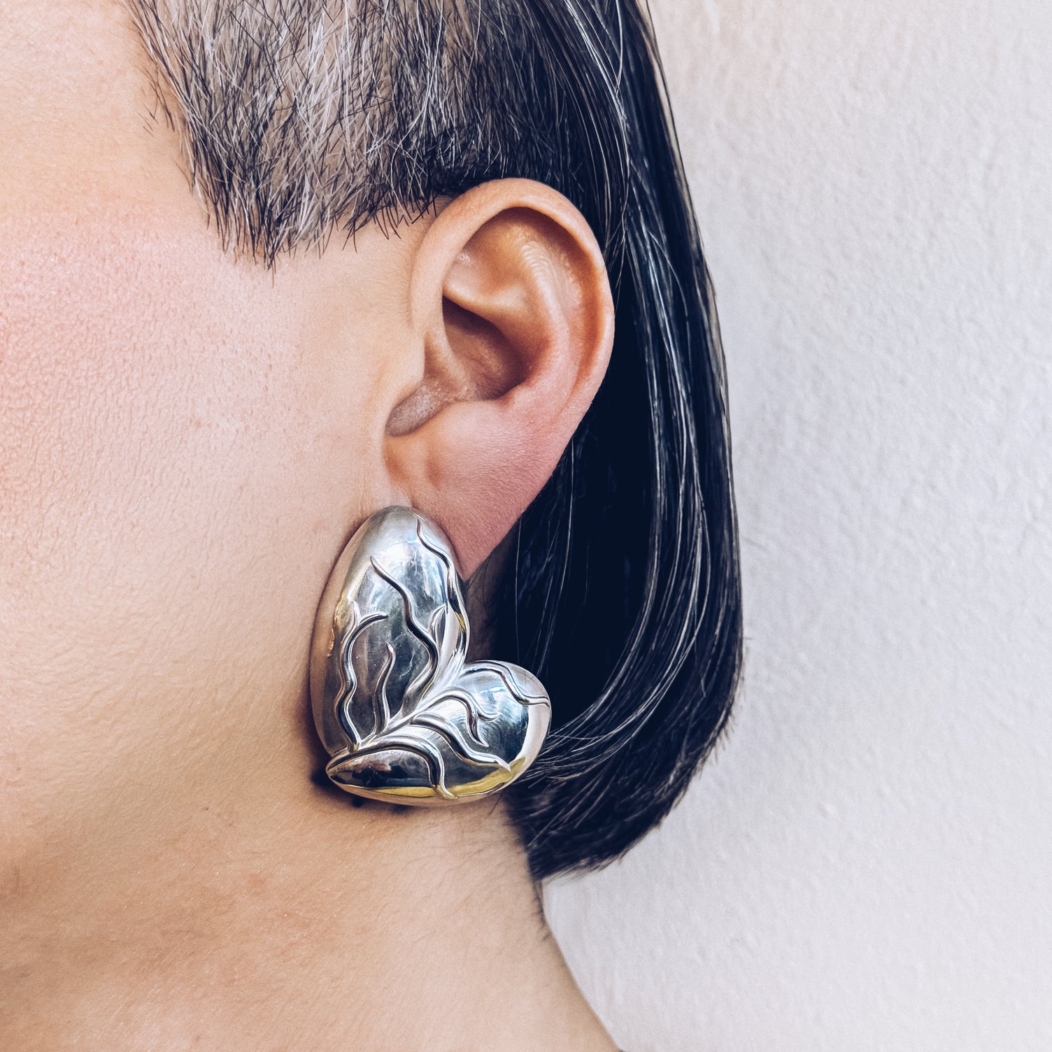 Jumbo Veiny Heart Earrings