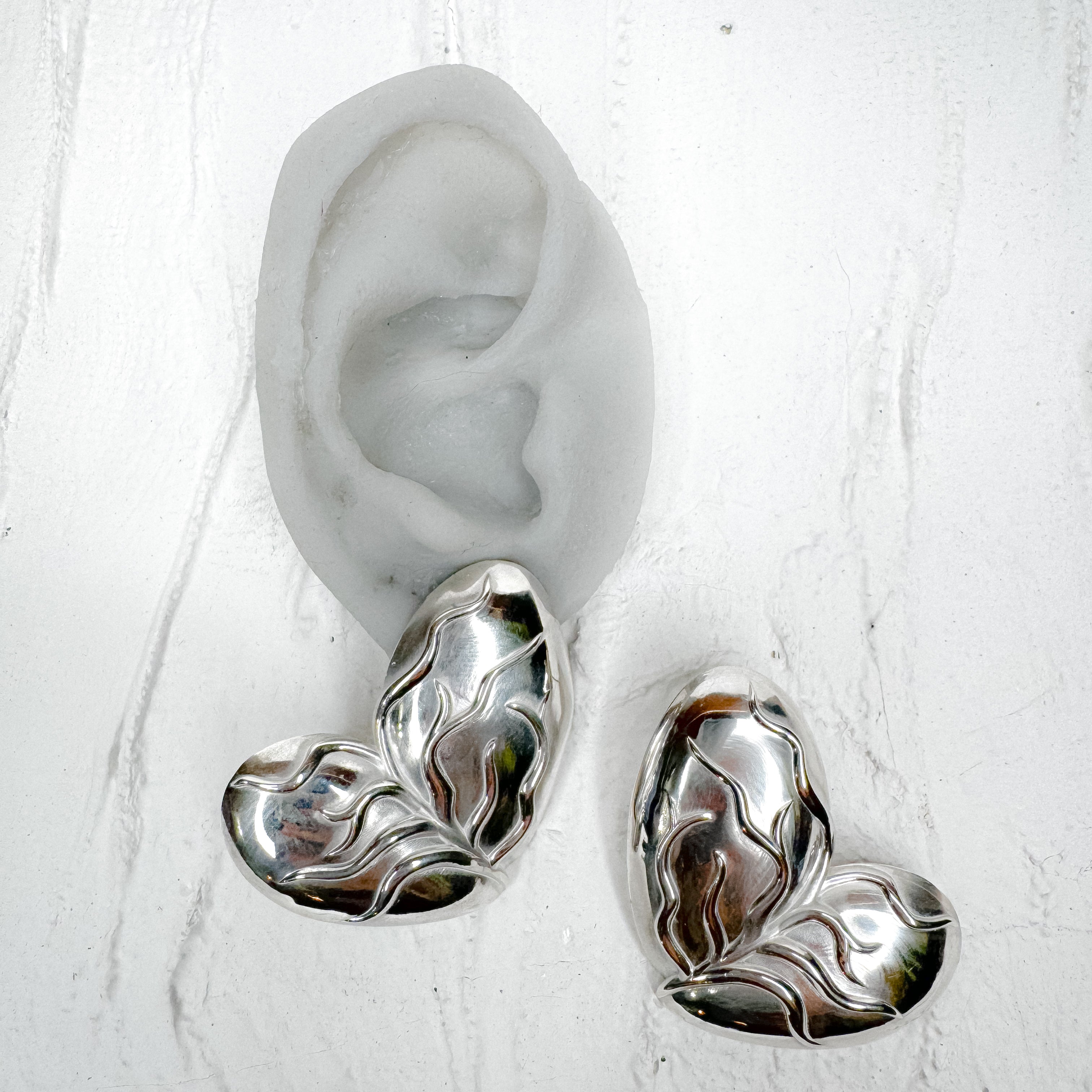 Jumbo Veiny Heart Earrings