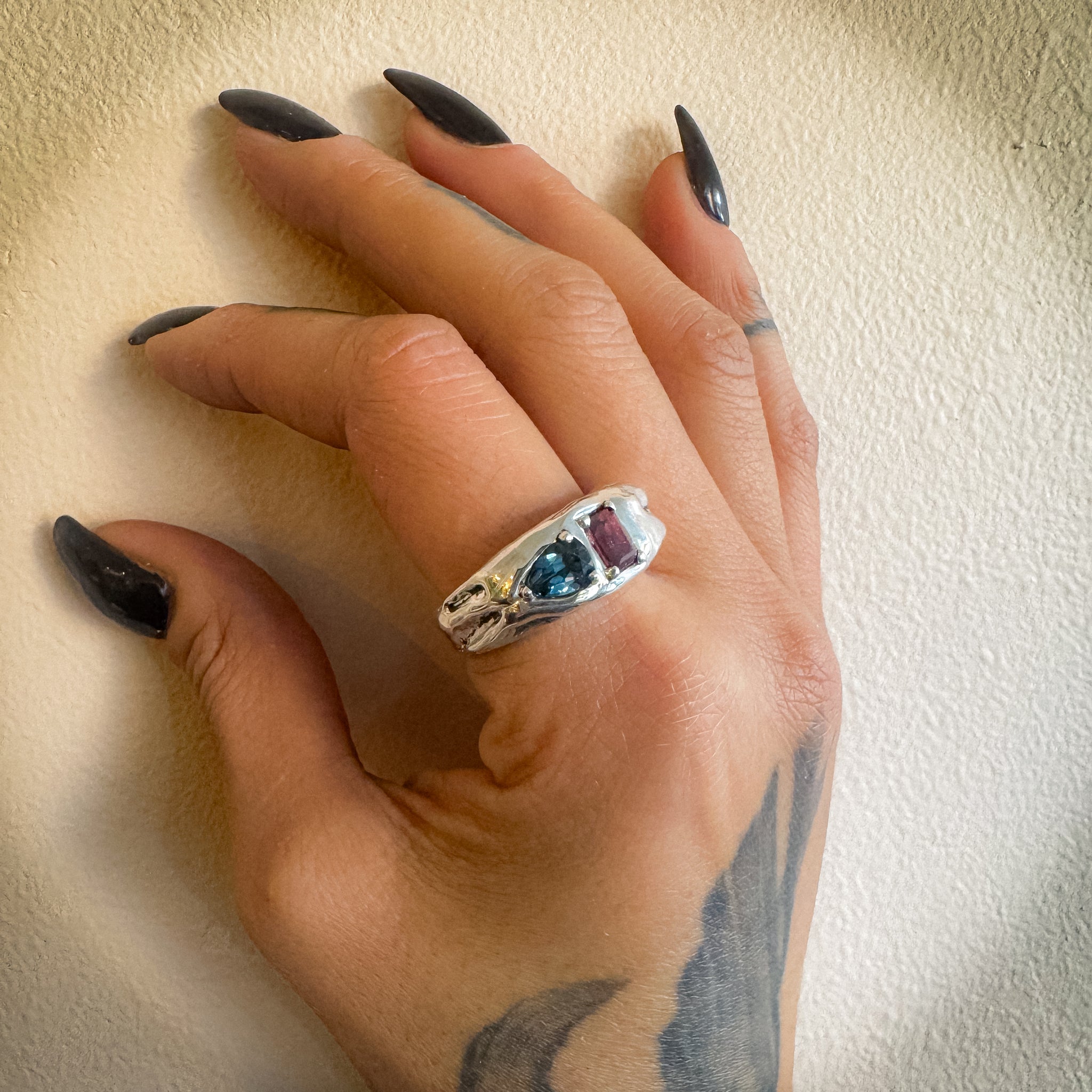 Double Pillow Ring