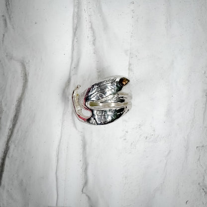 Sanke Leaf Ring