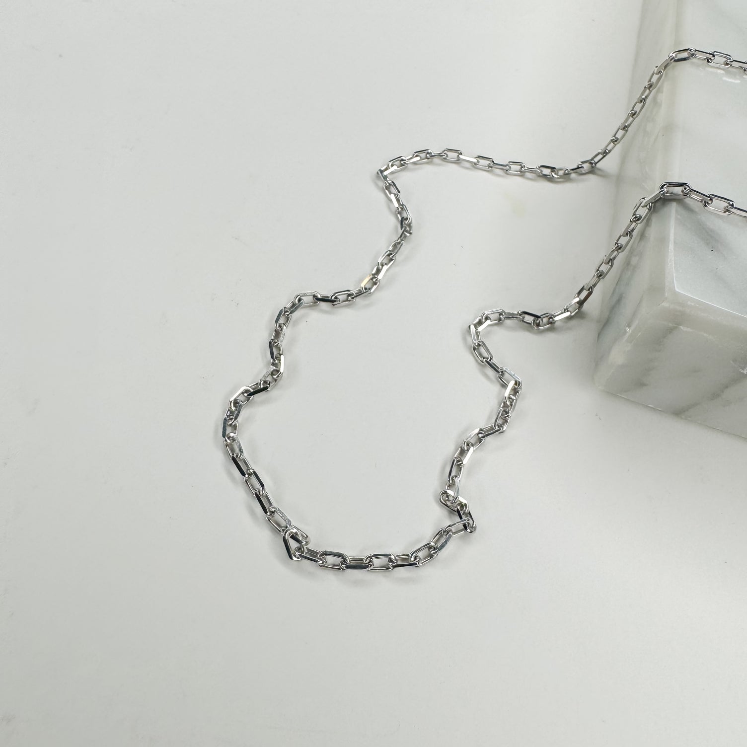 Diamond Cut Link Chain