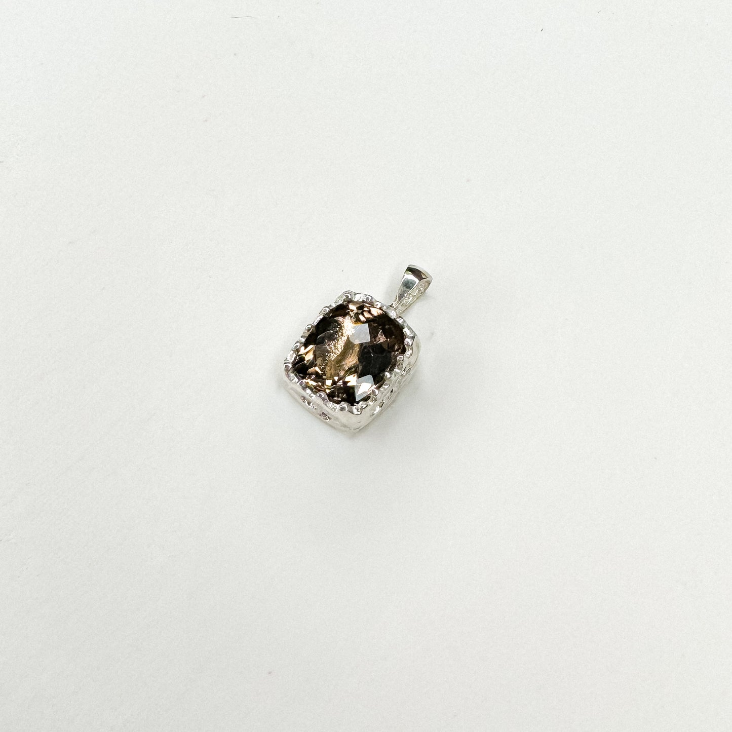Zahara Pendant
