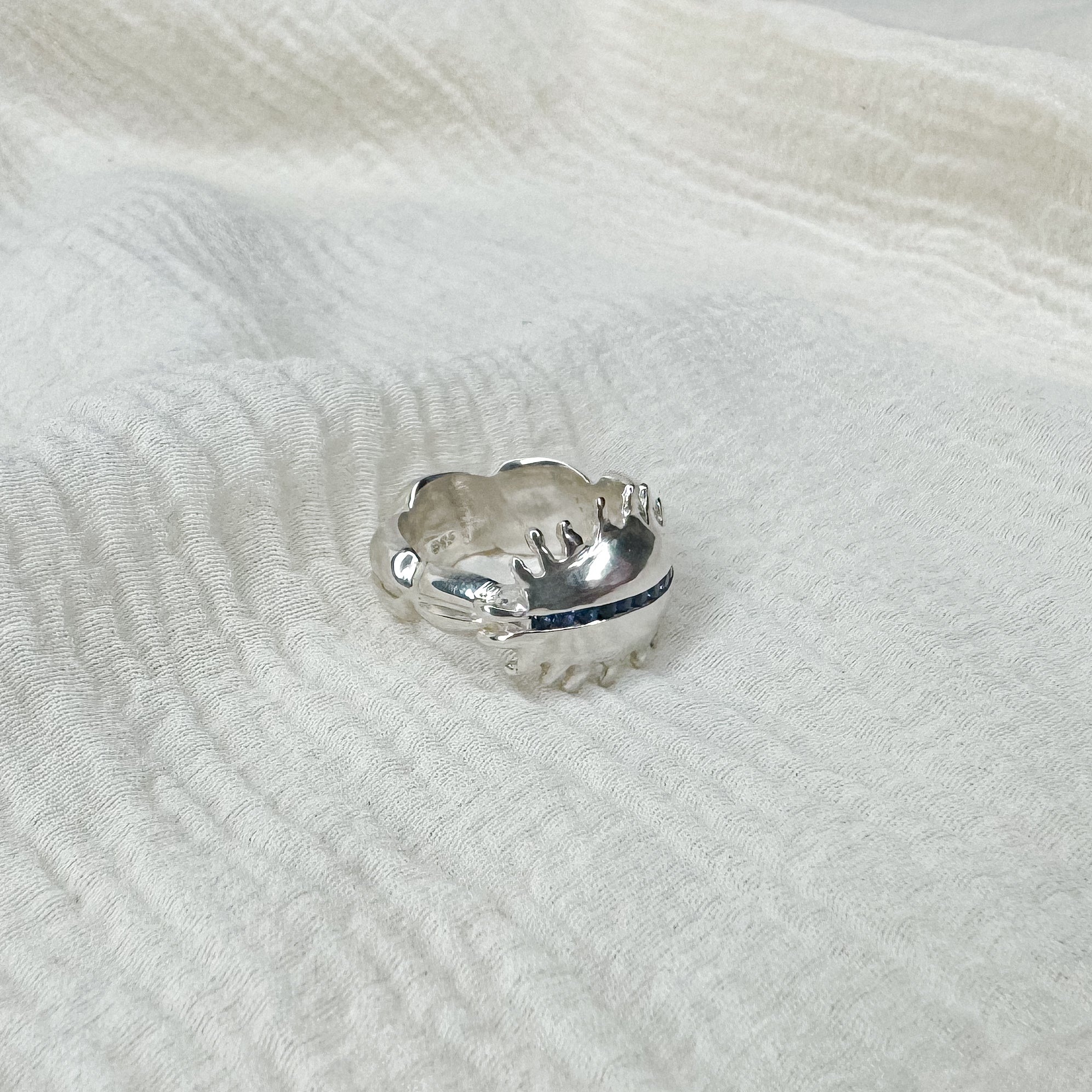 Trilobite Beetle Ring