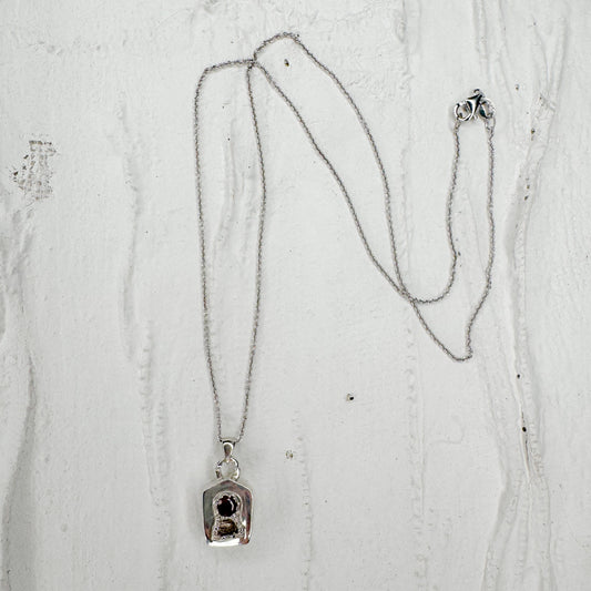 Lock-it necklace