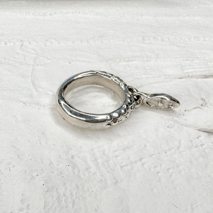 Hanging One Eye Ring