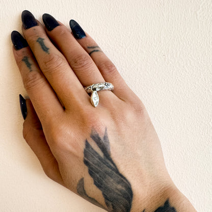 Hanging One Eye Ring