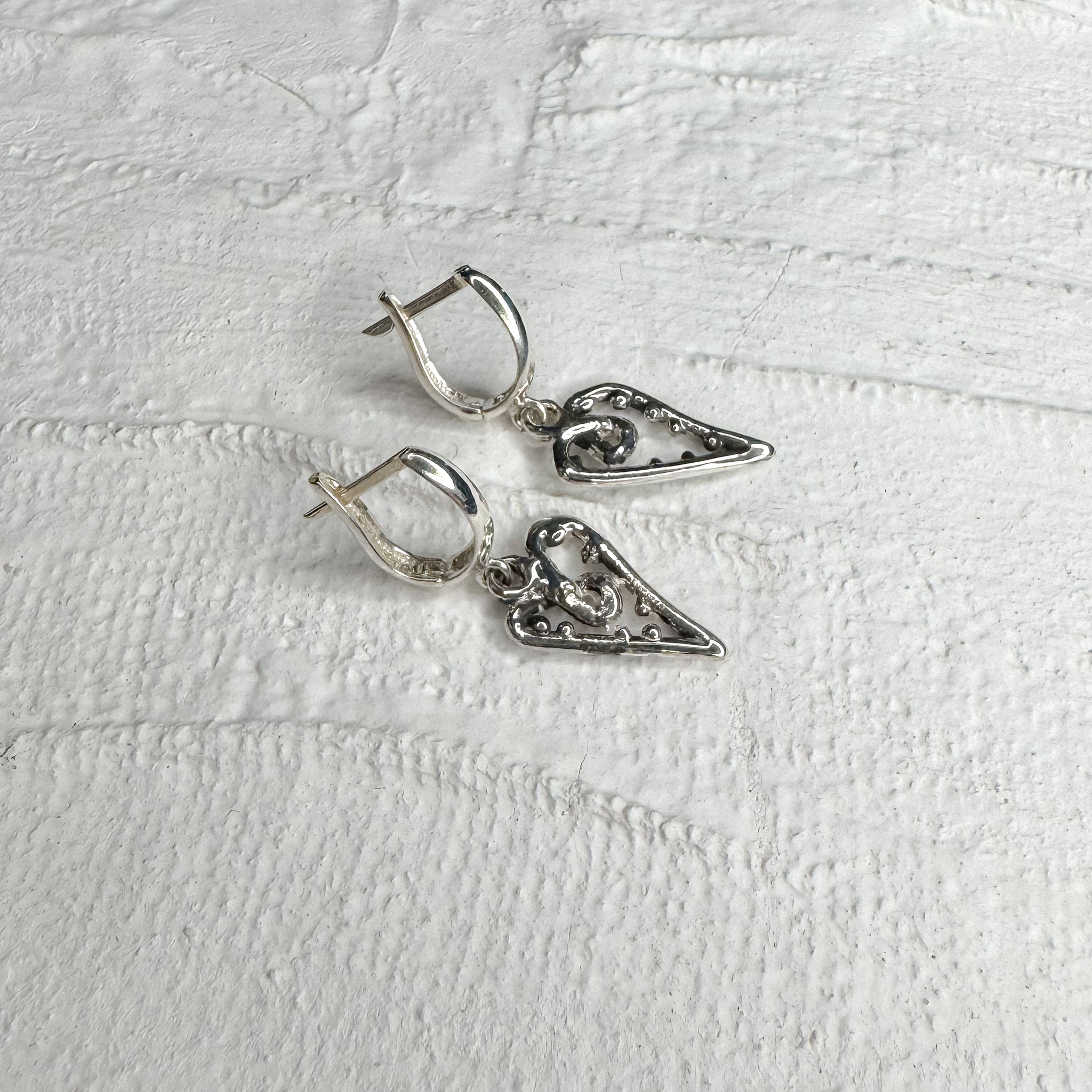 Ace Of Hearts Earrings Set