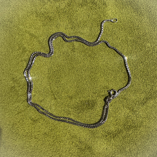Inverted Box Chain