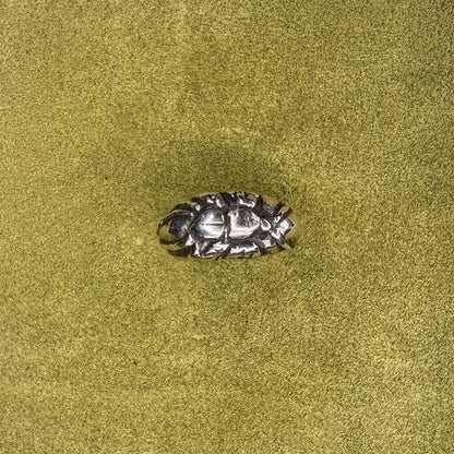 Easal Ring
