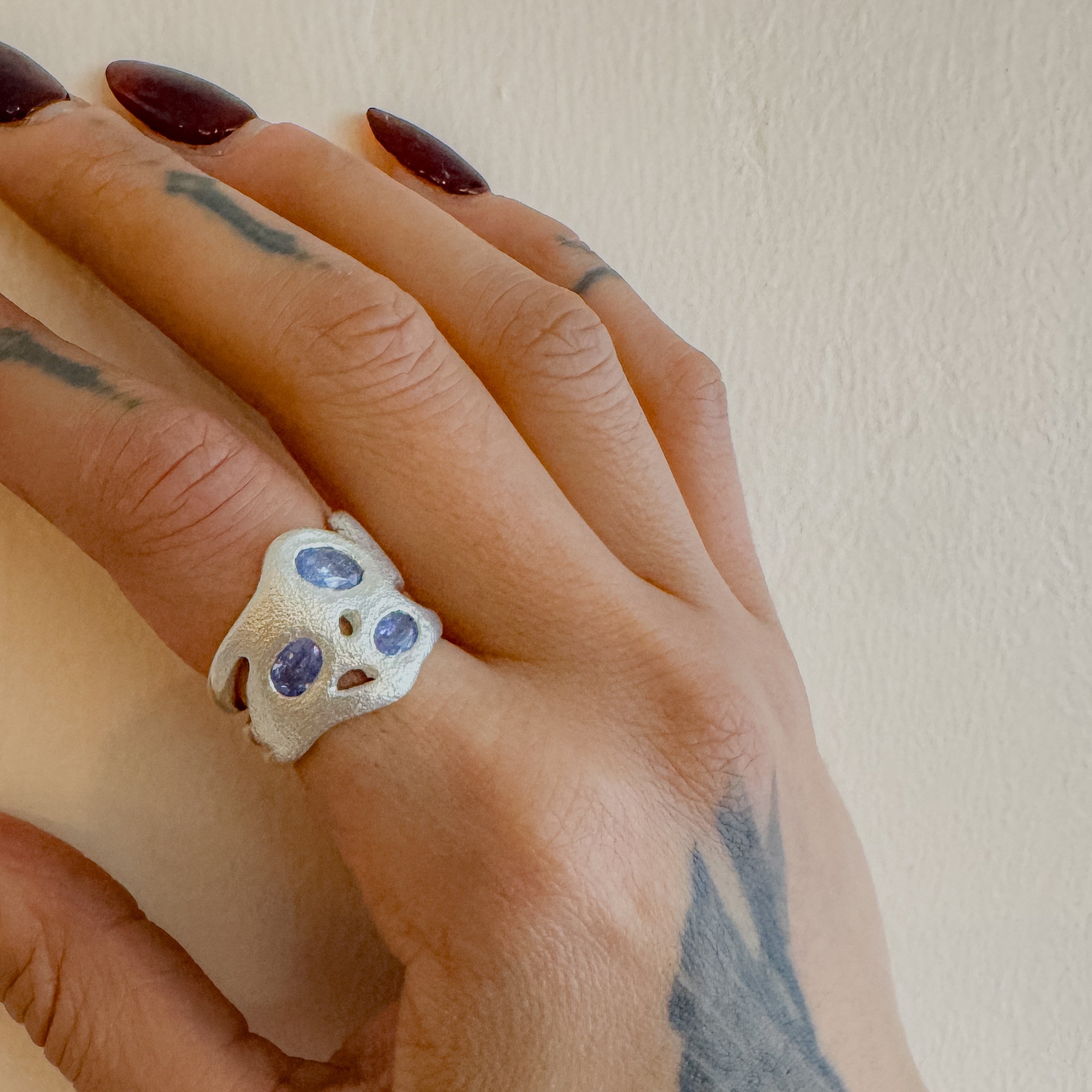 Free-Hand Tanzanite Gemstone Ring