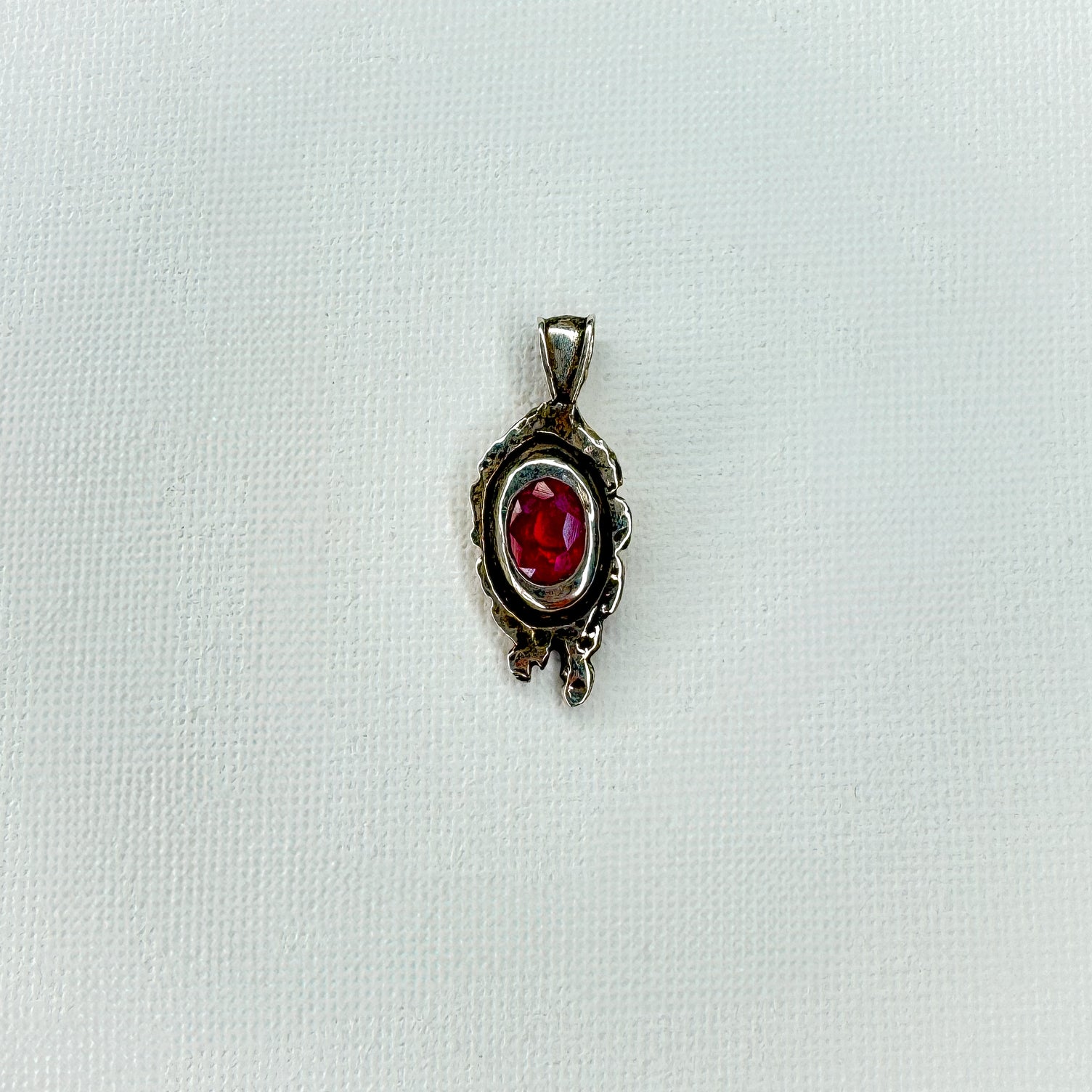 Puss Moth Head Charm