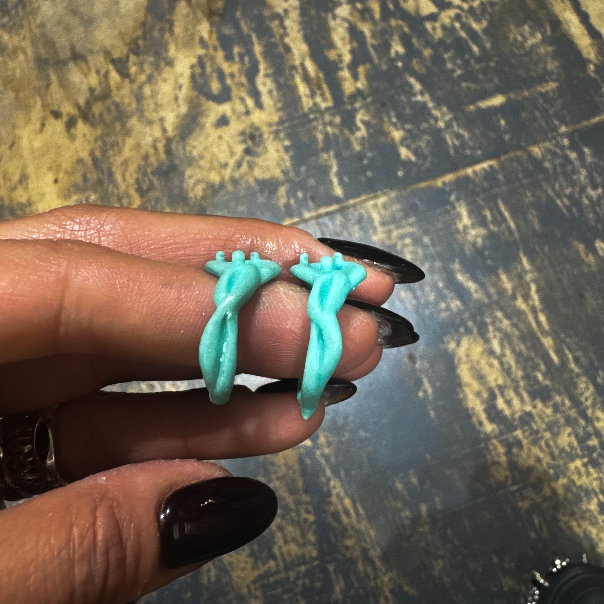 Custom Free -Hand Engagement Ring For Him