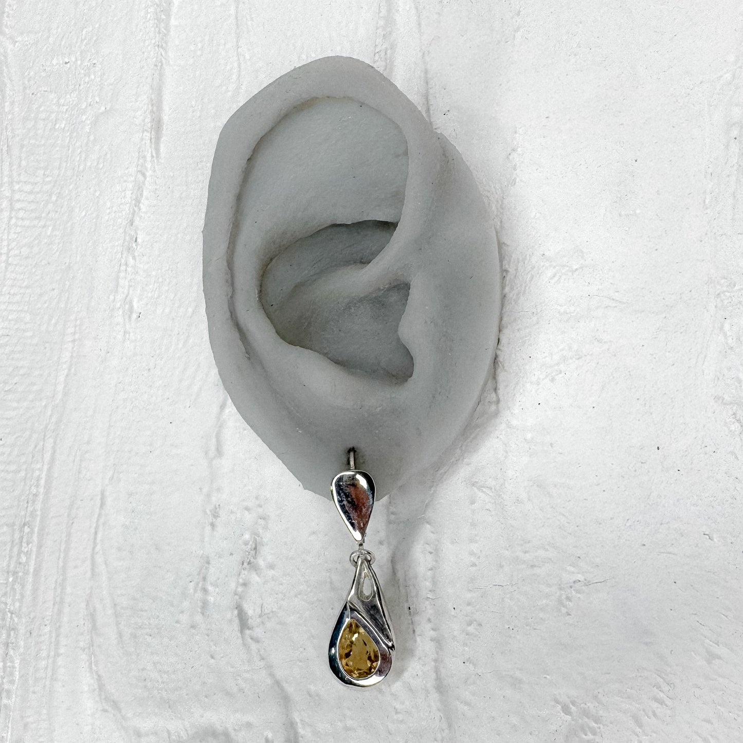 Cat Eye Earrings Set